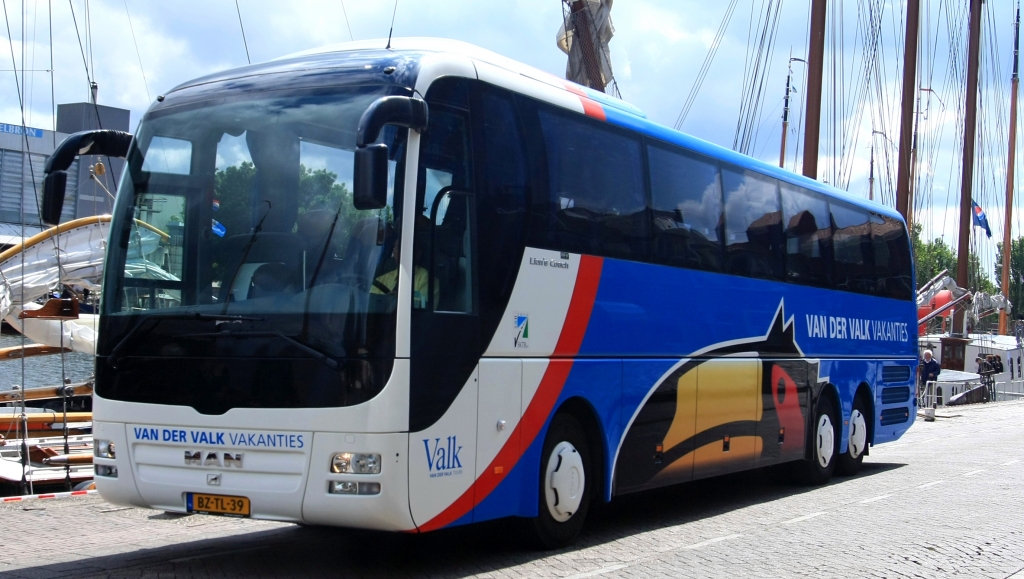 van der Valk Tours Touringcarverhuur Bedrijven